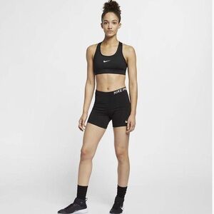 Nike Women's Victory Compression Sports Bra